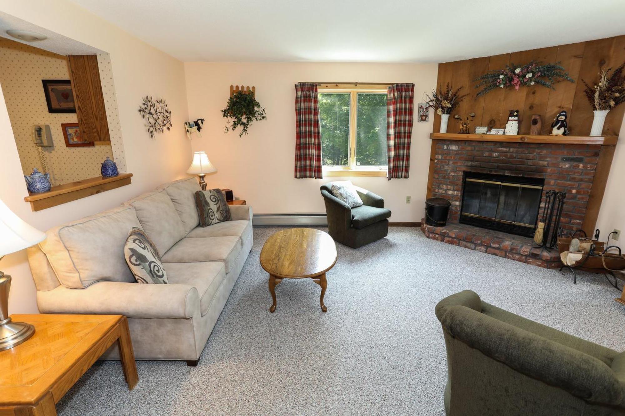 Okemo Mountain Lodging Ludlow Ngoại thất bức ảnh
