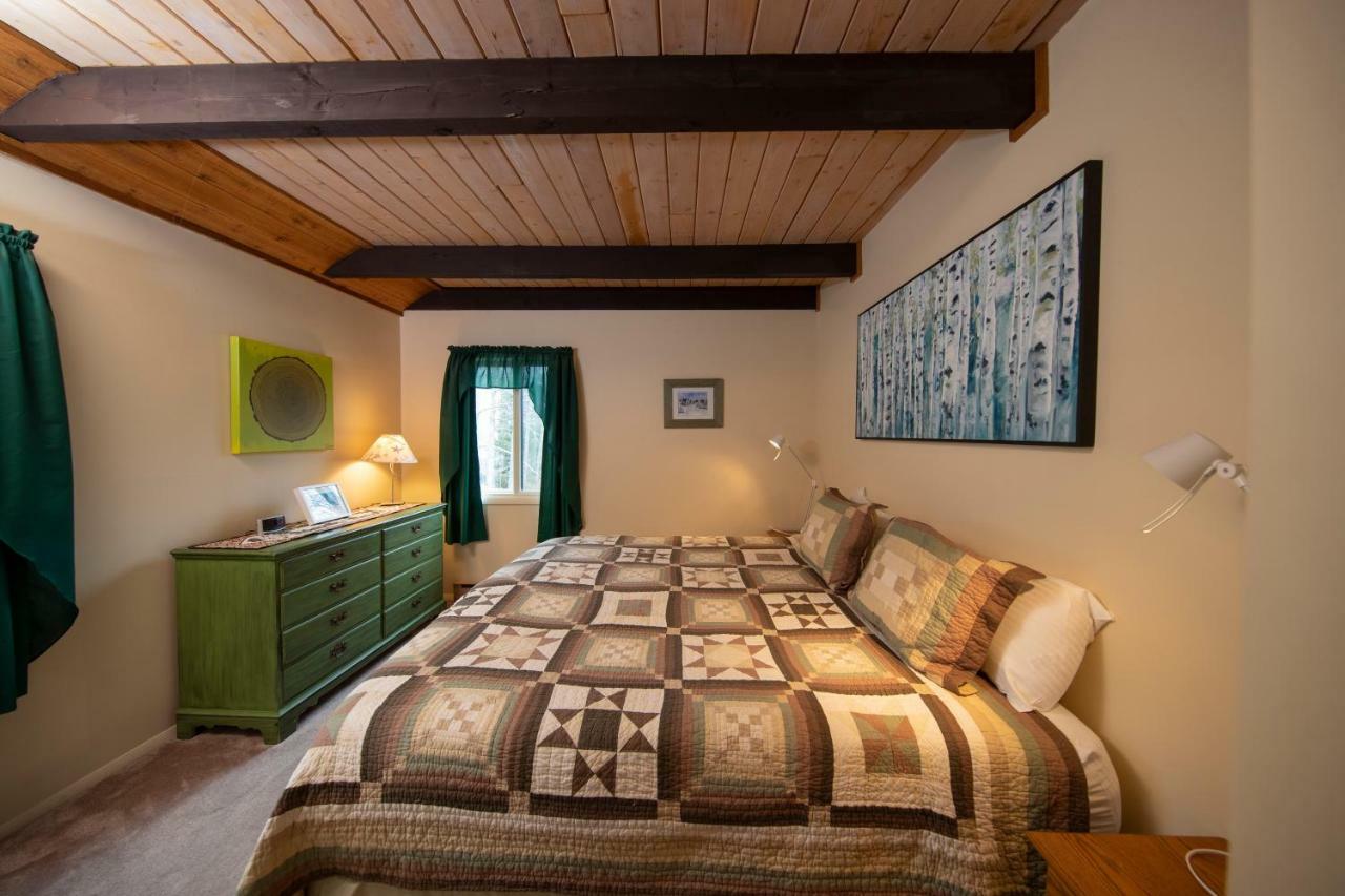 Okemo Mountain Lodging Ludlow Ngoại thất bức ảnh